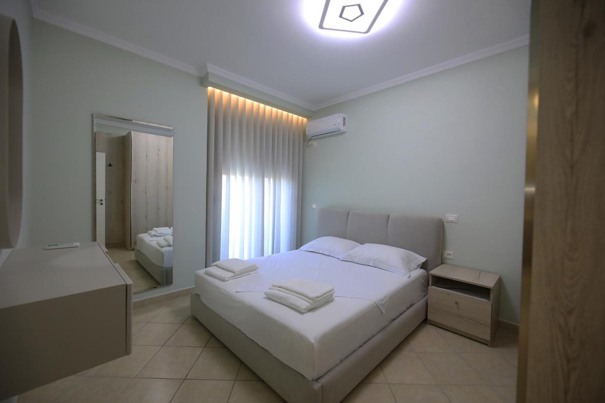 Holiday Apartment Vlorë Exterior foto